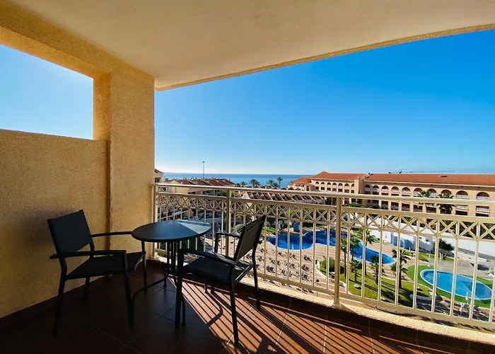 Coral Compostela Beach, Private מלון *